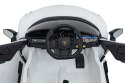 Pojazd Lamborghini Revuelto Białe