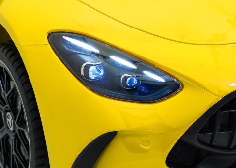 Pojazd Mercedes Benz GT63 AMG Żółty